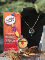 Signature Necklace & Maple Leaf Gift Set
